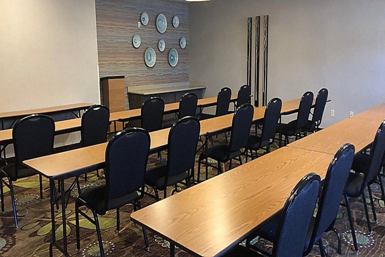 Holiday Inn Express Munising-Lakeview, An Ihg Hotel Buitenkant foto
