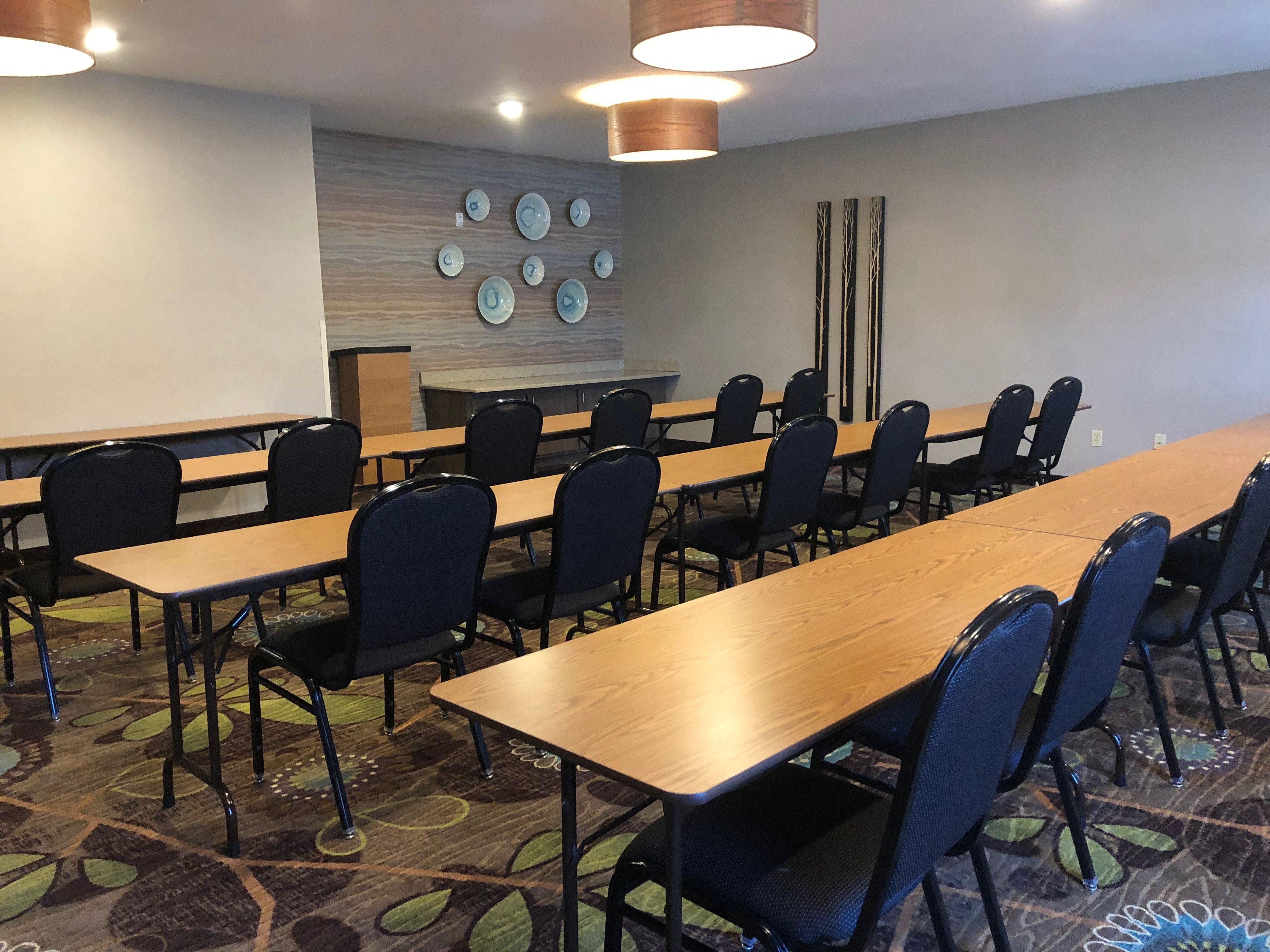 Holiday Inn Express Munising-Lakeview, An Ihg Hotel Buitenkant foto