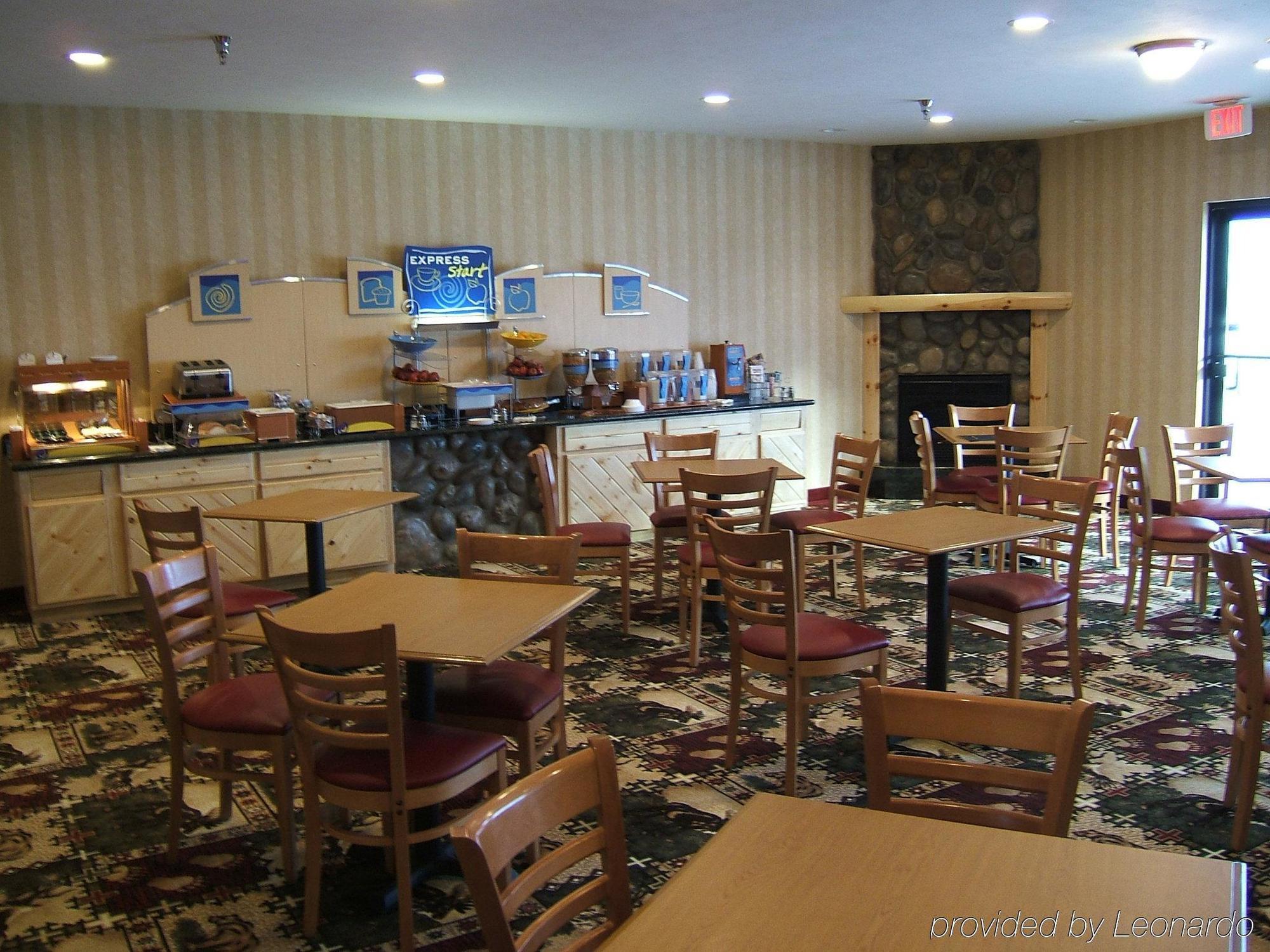 Holiday Inn Express Munising-Lakeview, An Ihg Hotel Restaurant foto