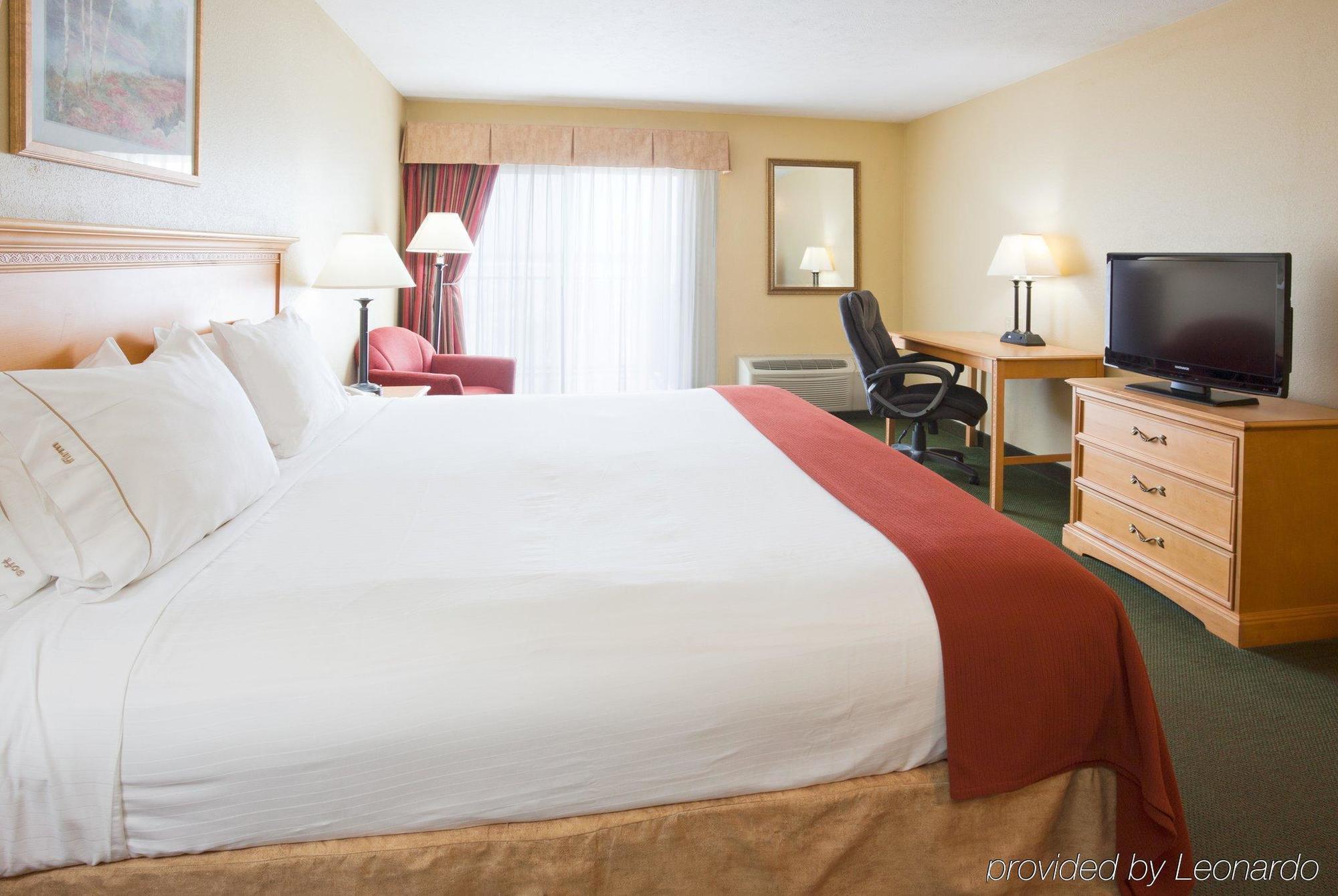 Holiday Inn Express Munising-Lakeview, An Ihg Hotel Kamer foto