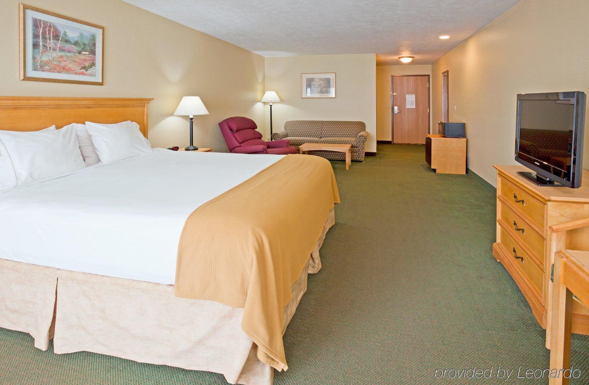 Holiday Inn Express Munising-Lakeview, An Ihg Hotel Kamer foto