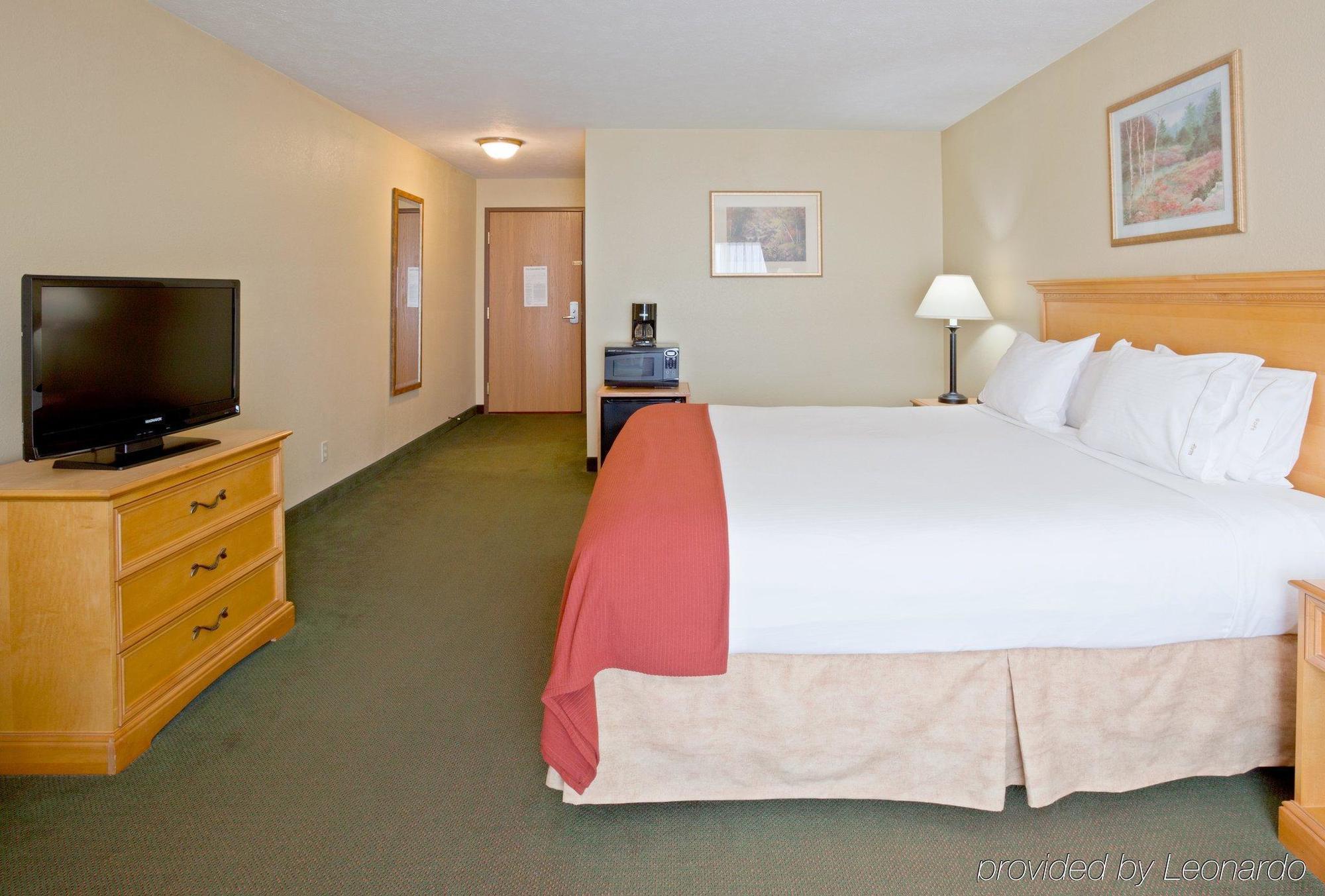 Holiday Inn Express Munising-Lakeview, An Ihg Hotel Kamer foto