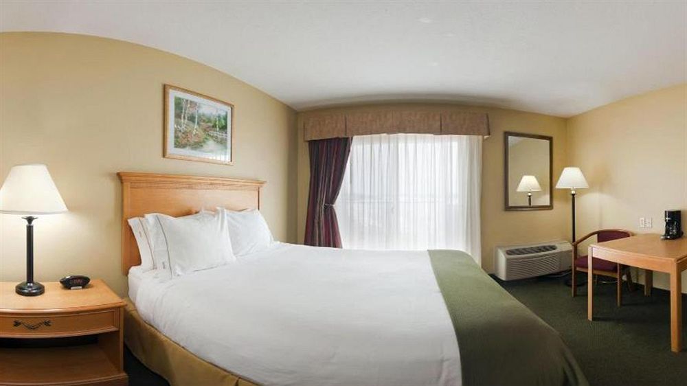 Holiday Inn Express Munising-Lakeview, An Ihg Hotel Buitenkant foto