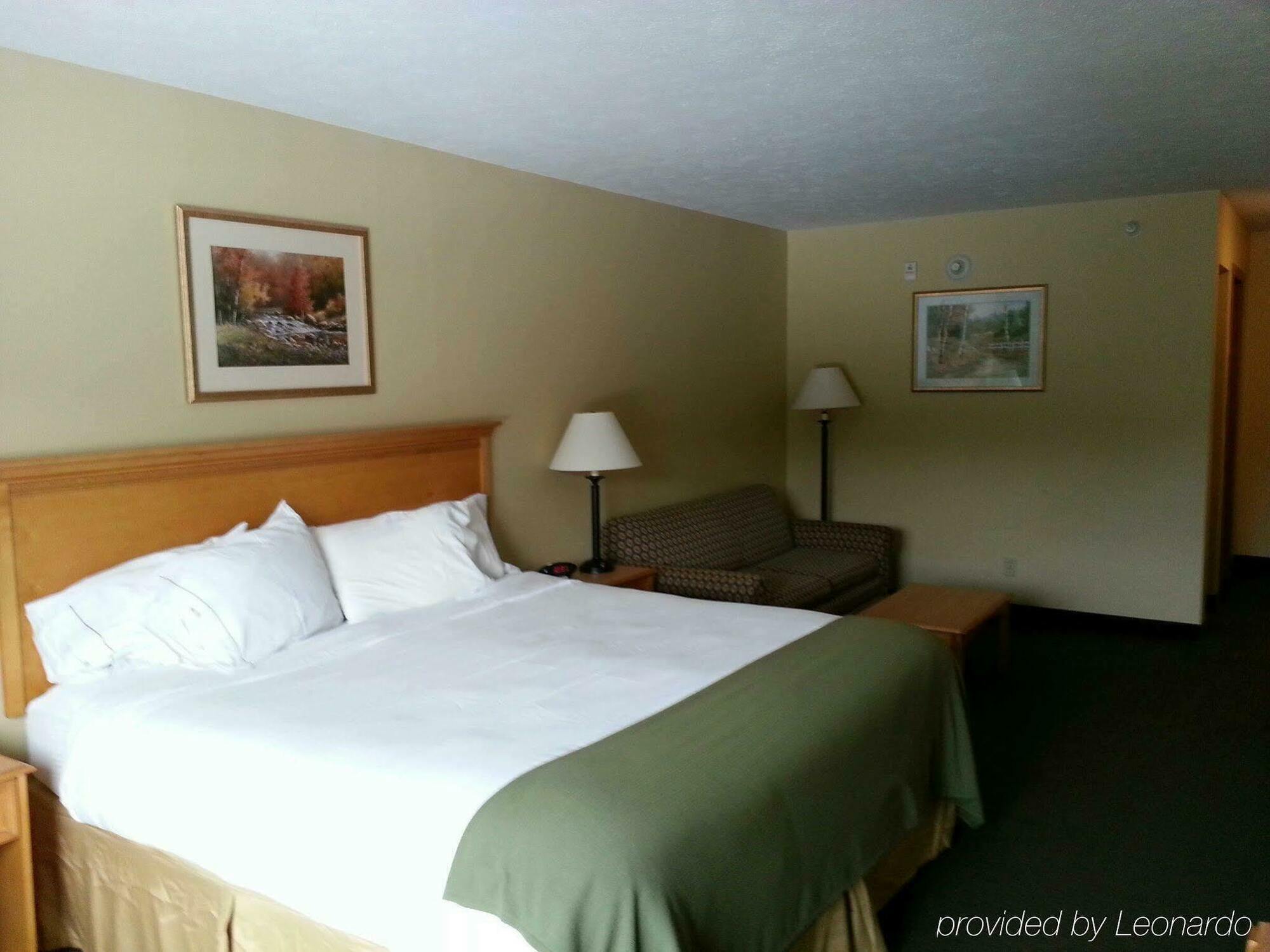Holiday Inn Express Munising-Lakeview, An Ihg Hotel Buitenkant foto