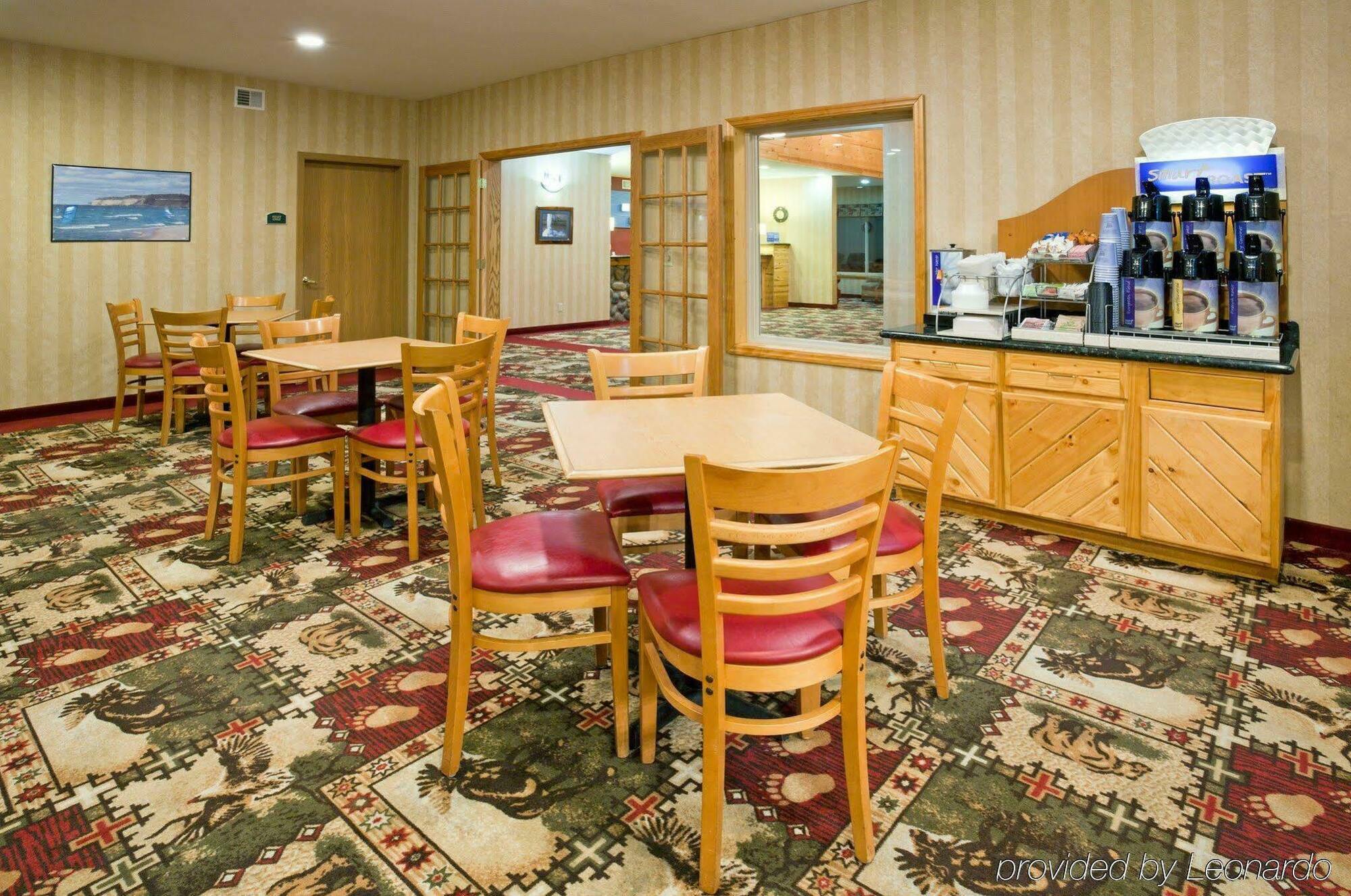 Holiday Inn Express Munising-Lakeview, An Ihg Hotel Restaurant foto